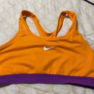 XL Nike sports bra like new